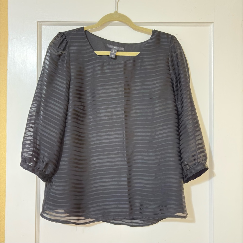 H&M Black Sheer Stripe Blouse Lined 3/4 Sleeve Size 12